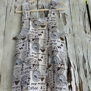 Shorty  Coffee Lovers Japanese apron ready to ship with free shipping