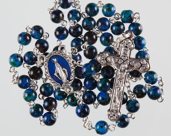 Beautiful Blue Marble Effect Rosary Beads. Our Lady Immaculate Centre Piece. A Lovely Holy Communion Gift.