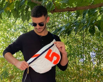 Saszetka-nerka XL Upcycled Sail: personalizowana saszetka-nerka z regulowanym paskiem