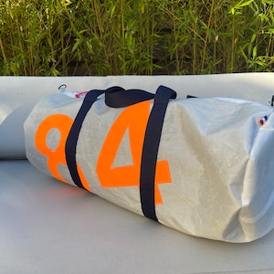 Upcycled Sail Cloth Duffle Bag Personalisierte Zero Waste Sporttasche Reisetasche Personalisiertes Geschenk