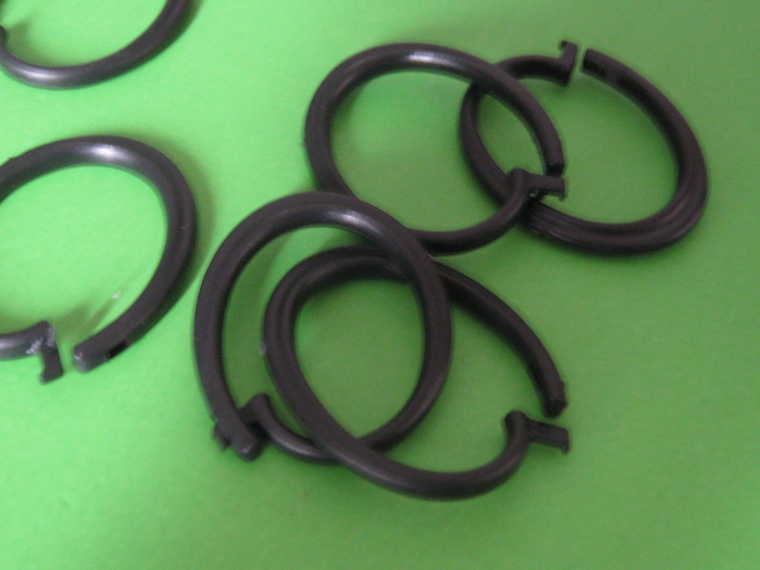 Replacement Gazebo Black Plastic Hangers With Safe Lock for Gazebo