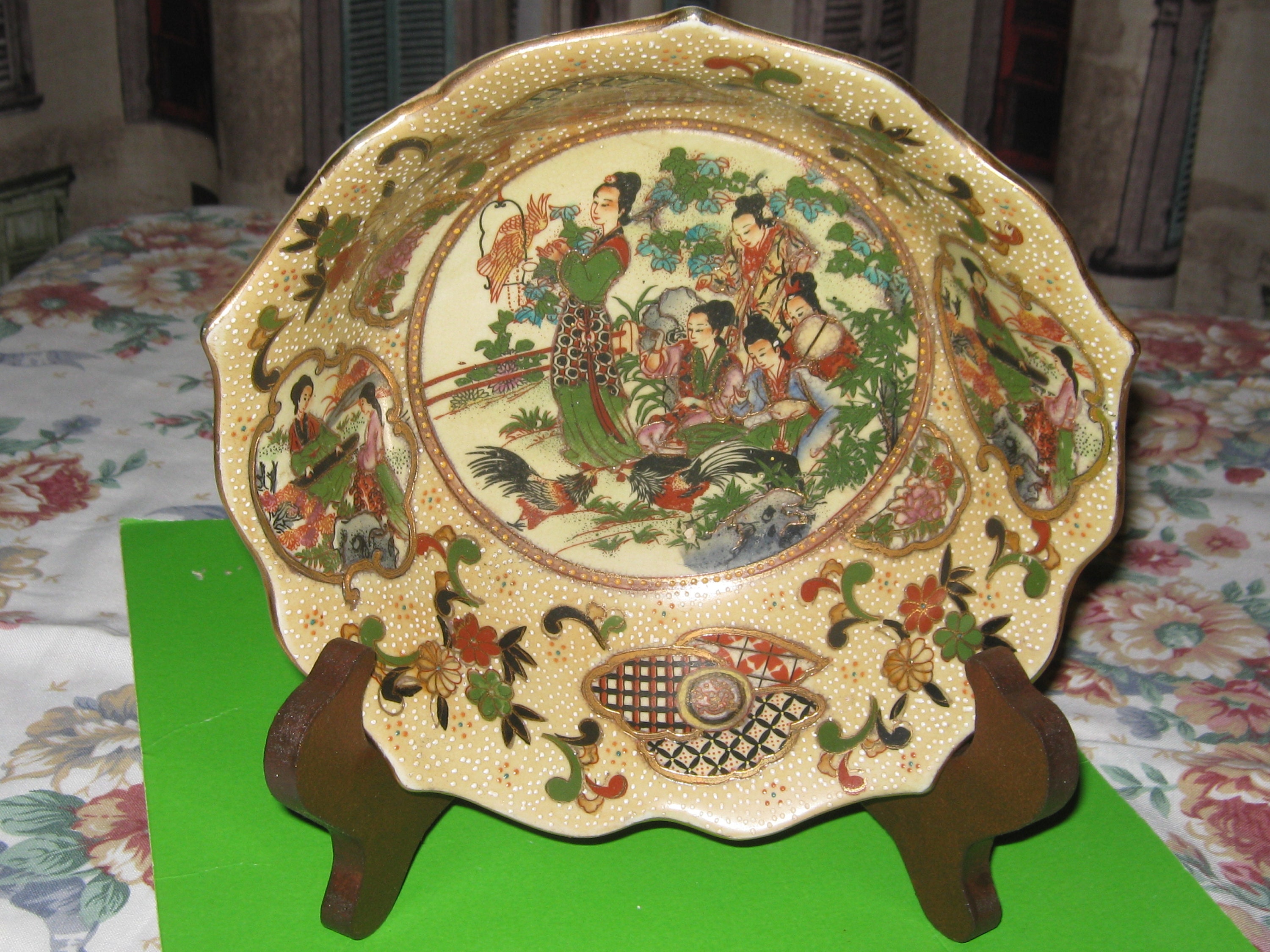 Deep Bowl Wooden Display Stand Easel WALNUT Display Large Deep Bowls, Platters and Deep Dishes as Variations