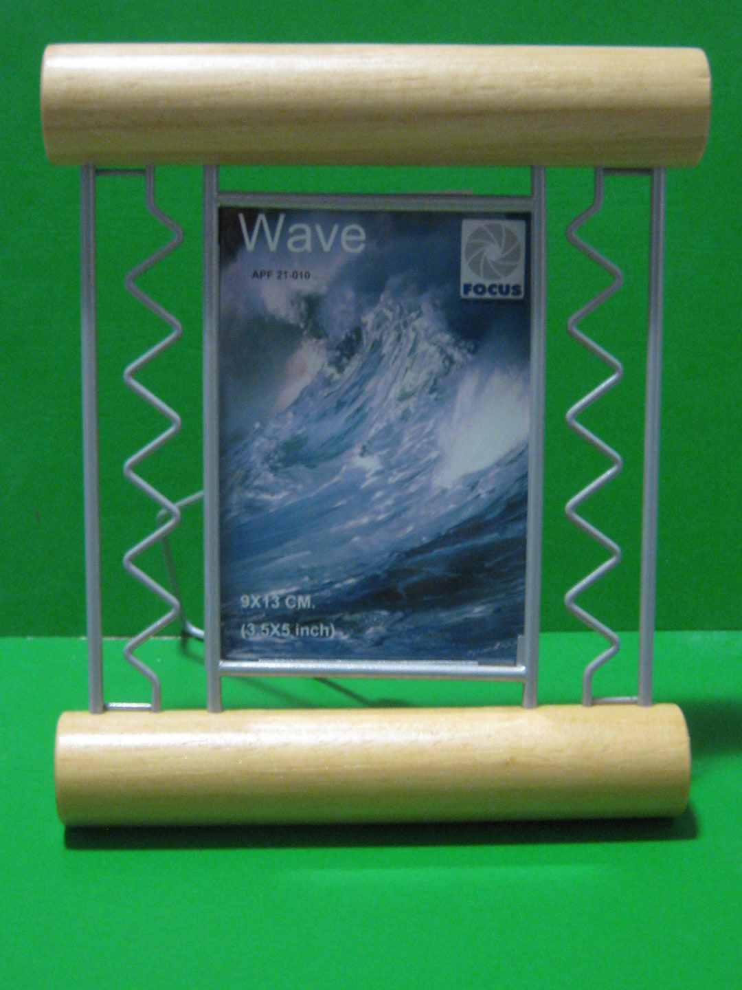 Picture Frame Metal With Real Solid Wood Finish Model WAVE Picture Size