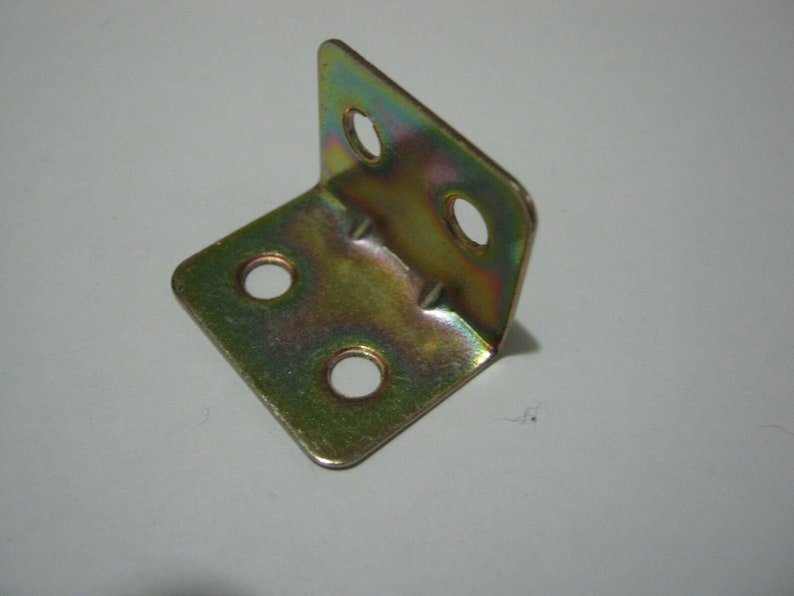 Metal Angle Brackets Cupboard Bed Cabinet Table Corner Image 0