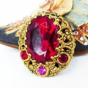 Magnetic brooch Mag TAK™ Vintage ruby red and pink rhinestones & antique gold filigree. Brooch, or scarf pin. Silk covered back button.