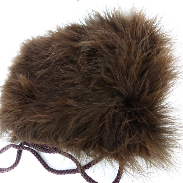 Soft and fluffy dark brown feather shoulder bag purse. Perfect for the eclectic look with some leather and lace.