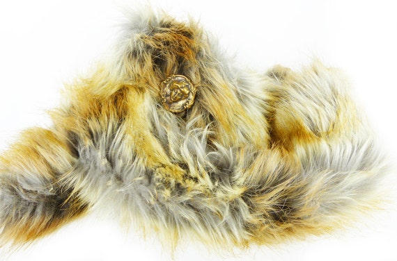 Super soft faux fur neck wrap, shawl, muffler. To… - image 4