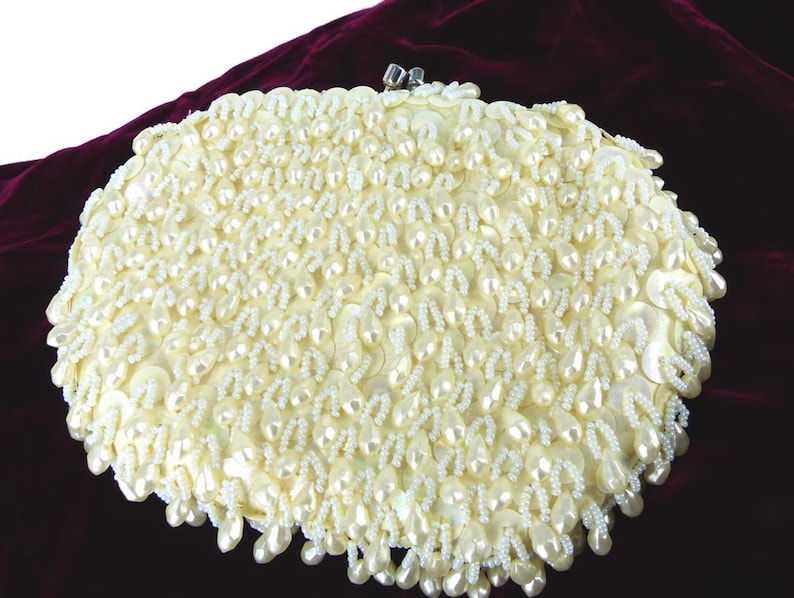 sequin and pearl beaded Holiday Party or bridal purse Silver kiss lock closure and wrist chain Winter white seed bead Gift packaged.