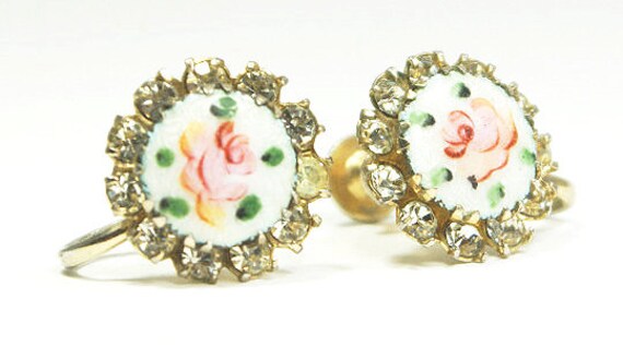 Sweet little antique Coro Enameled Rose Earrings.… - image 5