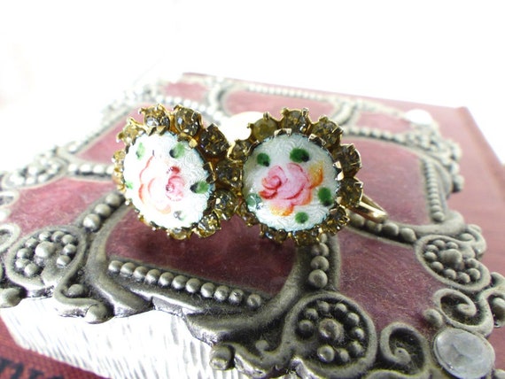 Sweet little antique Coro Enameled Rose Earrings.… - image 8