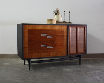 SOLD**American of Martinsville Mid Century Modern Credenza//Vintage Sideboard//Refinished Dresser