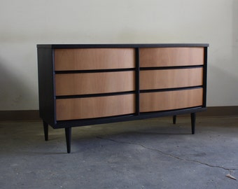 SOLD**Black & Wood Mid Century Modern Dresser//Vintage MCM Sideboard//Refinished Modern Buffet//Two Tone Media Console//Painted Dresser