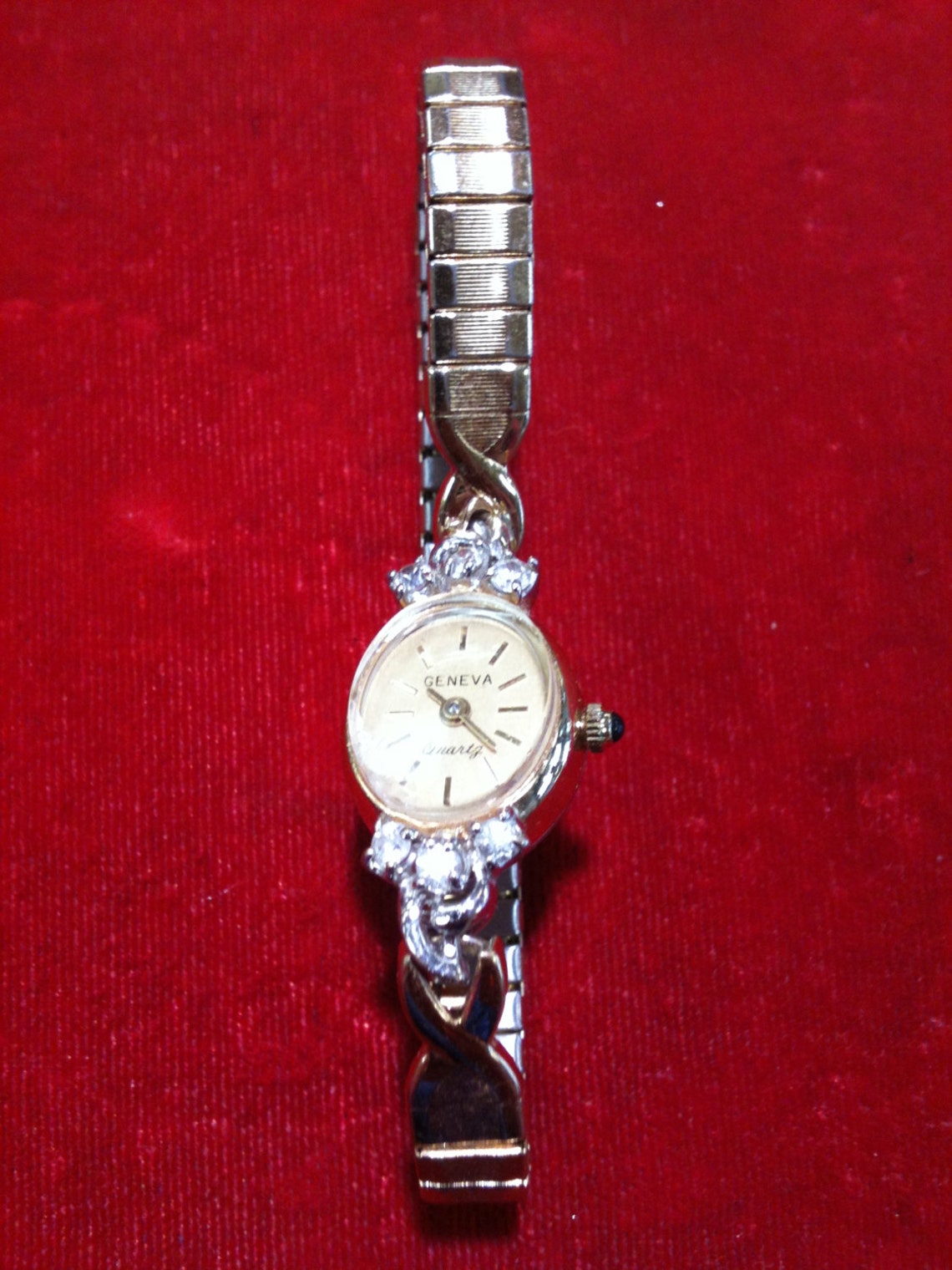Vintage Geneva Ladies Gold Tone Quartz Watch With Matching Etsy