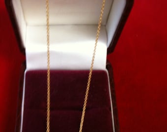 14 K Yellow Gold Chain. 1.5 Gm. 16" Long.