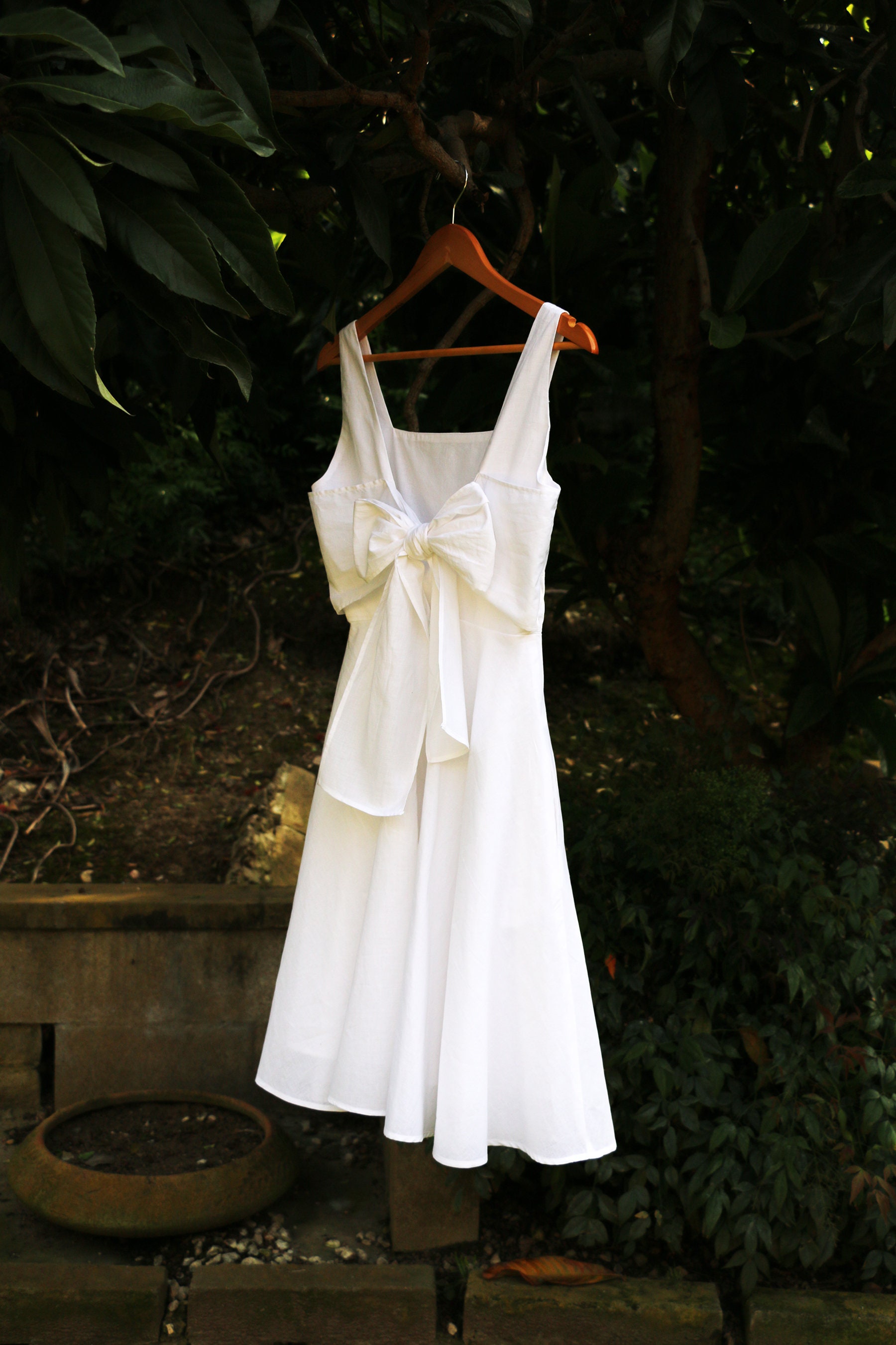 【関税＆送料込み】Off-White Savana Short Cotton Dress With EMMA - Short White Cotton Dress With Bow. White Beach Dress