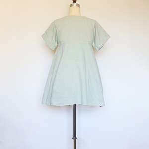 WEEKEND Dress loose wide fit cotton linen dress in light mint green. Trapeze flowy shift dress with pockets image 2