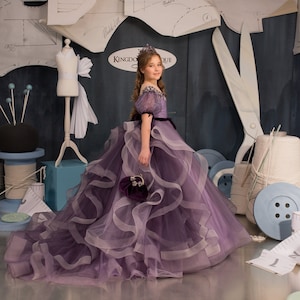 Blumenmädchen Kleid, Tüll Blumenmädchen Kleid, Blumenmädchen Kleid Spitze, Violett lila Blumenmädchen, Erstkommunion Kleid, Junior Brautjungfer Kleid