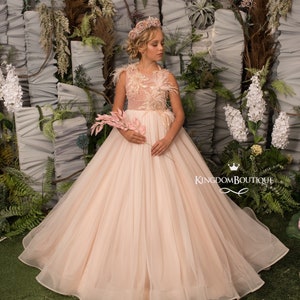 Pfirsich Blumenmädchen Kleid - Tüll Kleid für besondere Anlässe mit einem mehrschichtigen Rock und Spitzenkorsett für Prinzessin