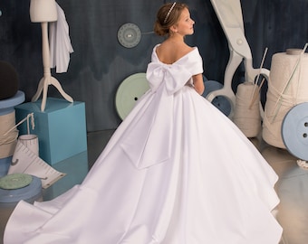 Flower girl dress, Satin flower girl dress, Tulle flower girl dress, Lace flower girl dress, White flower girl dress, First communion dress