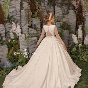 Ivory Satin Spitze Tüll lange Ärmel Blumenmädchen Kleid für besonderen Anlass Brautjungfer Party Hochzeit Festzug Fotoshooting erste Kommunion