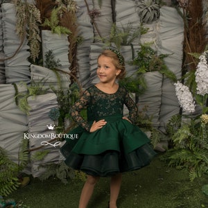 Smaragdgrün Satin Spitze Tüll lange Ärmel Blumenmädchen Kleid für besondere Anlässe Brautjungfer Party Hochzeit Festzug Fotoshooting Weihnachten.