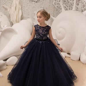 Navy blau und Blush Spitze Tüll Blumenmädchen Kleid für besonderen Anlass Brautjungfer Party Hochzeit Festzug Fotoshooting Weihnachten