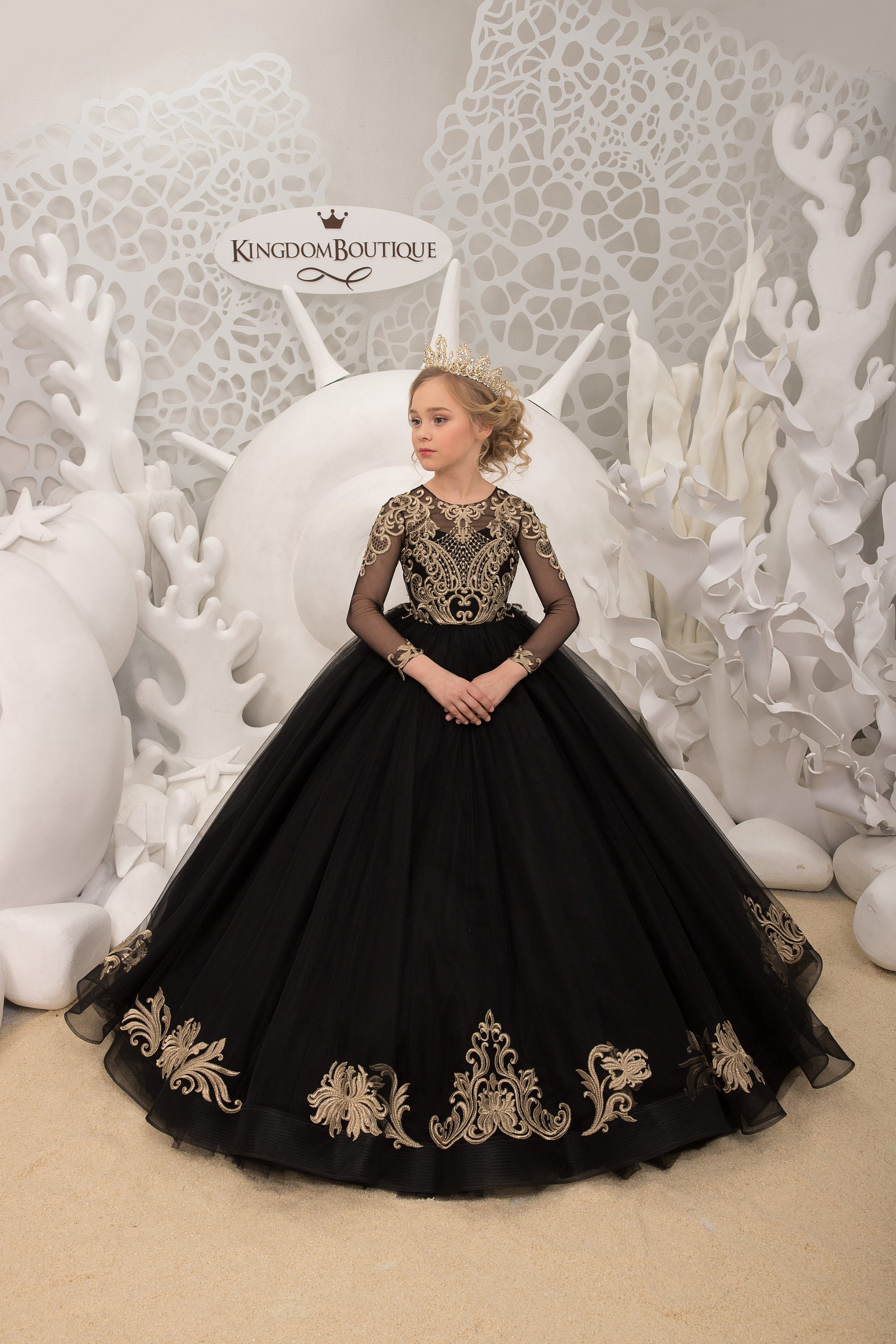 Buy Girls Gown Dress in Black Color – Mumkins