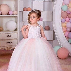 Elfenbein und Rosa Spitze Tüll Blumenmädchen Kleid für besonderen Anlass Brautjungfer Party Hochzeit Festzug Erstkommunion Fotoshooting Geburtstag