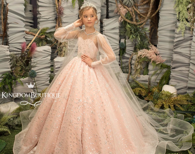 Pretty Ball Gown Sweetheart Blush Pink Lace Tulle Long Quinceanera Dress Formal Short Sleeves Flowers Vestido De 15 Anos Sweet 16 Dress W0285 main image 1