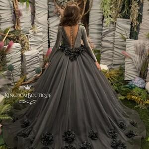 Grau Satin Tüll lange Ärmel Blumenmädchen Kleid für besondere Anlässe Brautjungfer Party Hochzeit Festzug Erstkommunion Fotoshooting Weihnachten
