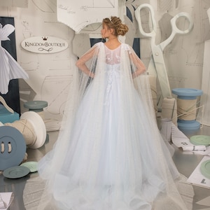 Blumenmädchenkleid, Tüll Blumenmädchenkleid, Spitze Blumenmädchenkleid, Elfenbein und hellblaues Kleid, Erstkommunion Kleid, Junior Brautjungfernkleid