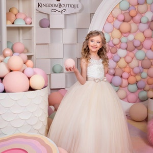 Elfenbein-beige Blumenmädchenkleid - Geburtstag Hochzeit Party Urlaub Brautjungfer Blumenmädchen Elfenbein-beige Tüll Spitzenkleid 15-006