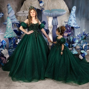 Blumenmädchen Kleid, Tüll Blumenmädchen Kleid, Blumenmädchen Kleid, grünes Blumenmädchen Kleid, Erstkommunion Kleid, Junior Brautjungfer Kleid