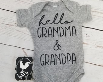 Baby Announcement outfit, Custom Pregnancy Announcement, Baby Infant One piece Clothes, Personalized, Custom Onesie