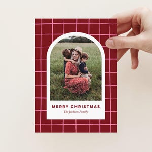 Modelo de cartão de Natal rosa e vermelho, cartão de Natal com arco editável, cartão de Natal colorido e moderno, cartão de Natal Corjl, cartão de Natal divertido