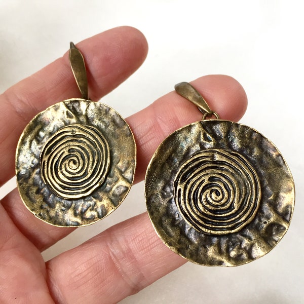 80s Modernist Large Hammered Bronze Vortex Discs Dangle Earrings for Pierced Ears,Statement Earrings,Brutalist Sculptured Discs Dangles,NOS