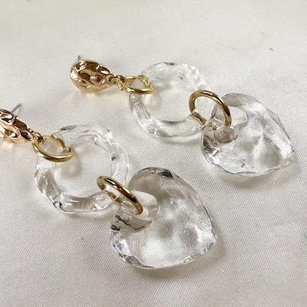 Vintage 80s Brutalist Sculptured Teardrop Gold Studs with Clear Sculptured Lucite Hoops and Puffed Clear Hearts Dangles,Statement Earrings