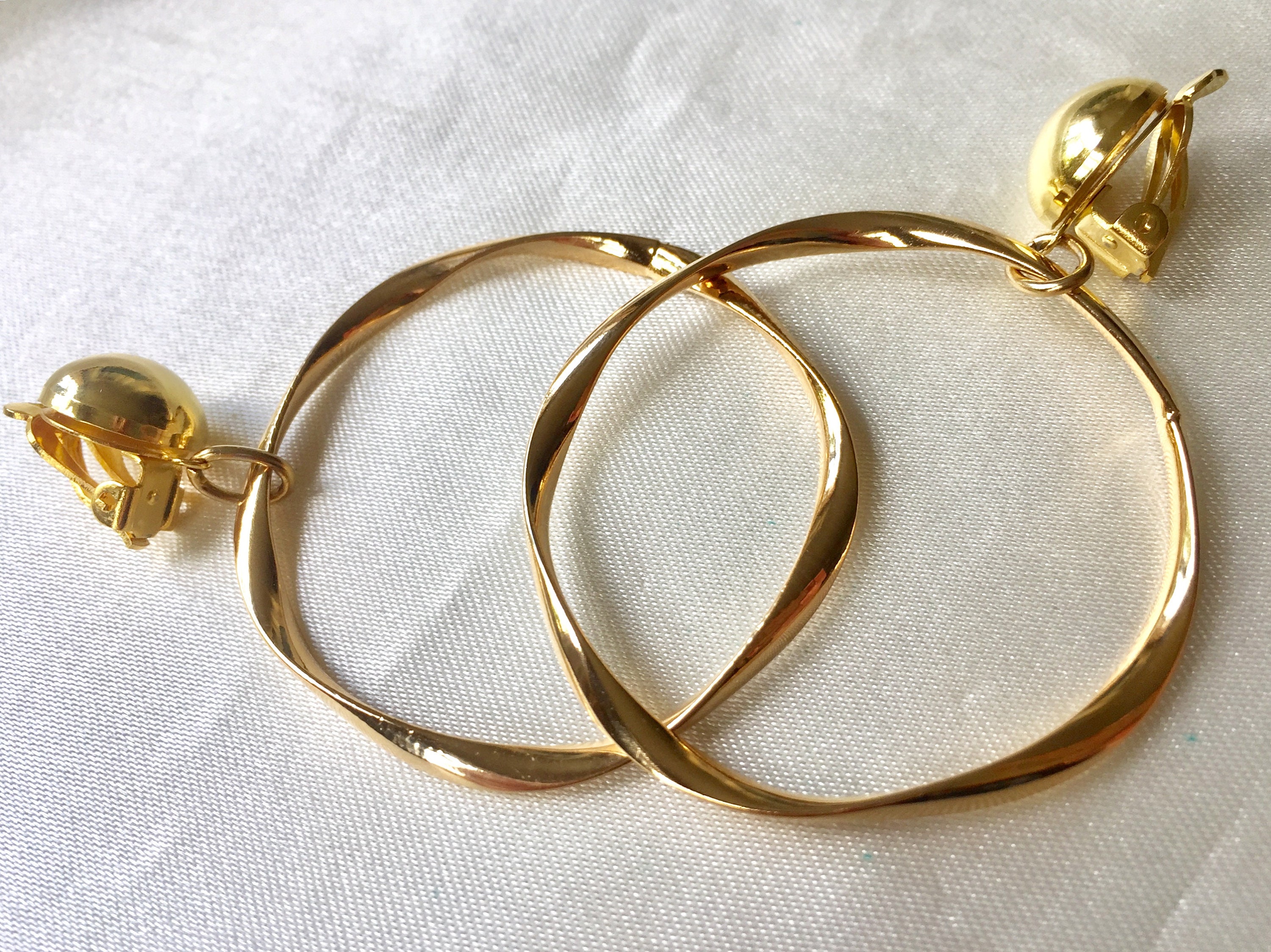 Large Ribbon Hoop 70s Large Gold Dainty Twisted Ribbon Hoops Clip on Earrings,sculptured ...