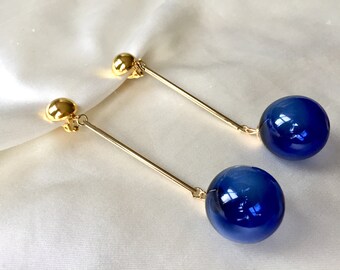Vintage 80s Large Blue Blown Glass Bubbles and Gold Tone Long Bars and Buttons Clip On Earring,Statement Earrings,Modernist Earrings,Runway