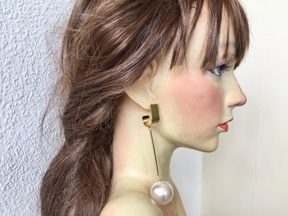 Vintage 80s Giant Off White Pearls and Gold Bars … - image 4