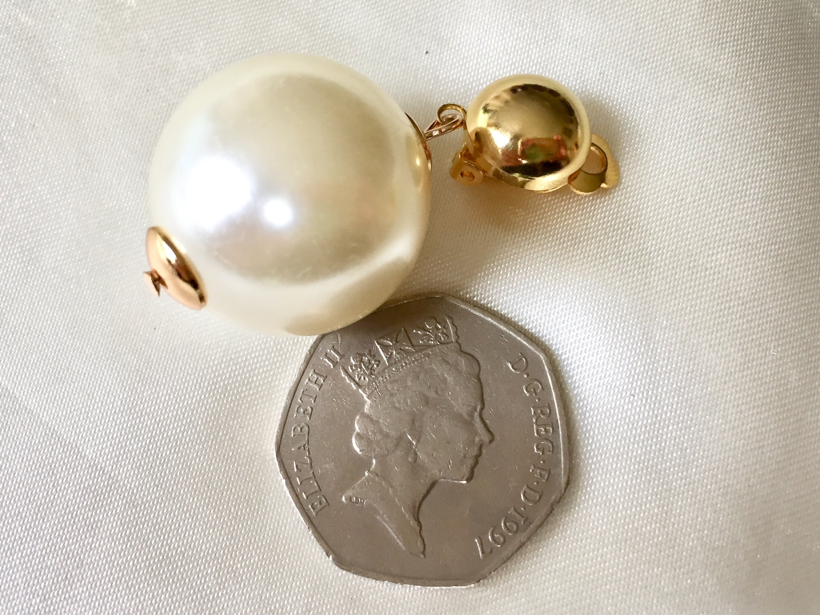 Vintage 80s Giant Off-white Pearls and Gold Button Clip on