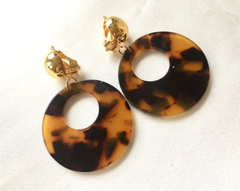 80s Tortoiseshell Moon Hoops and Domed Gold Buttons Clip On Earrings,Tortoise Shell Lucite Hoops Dangles,Statement Earrings,Runway,Retro