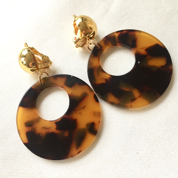 80s Tortoiseshell Moon Hoops and Domed Gold Buttons Clip On Earrings,Tortoise Shell Lucite Hoops Dangles,Statement Earrings,Runway,Retro