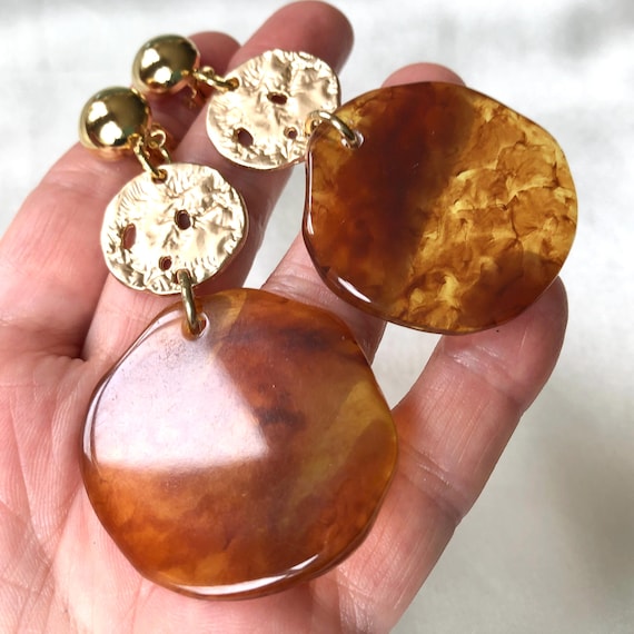 80s Brutalist Tortoise Shell Lucite Dangle Clip O… - image 1