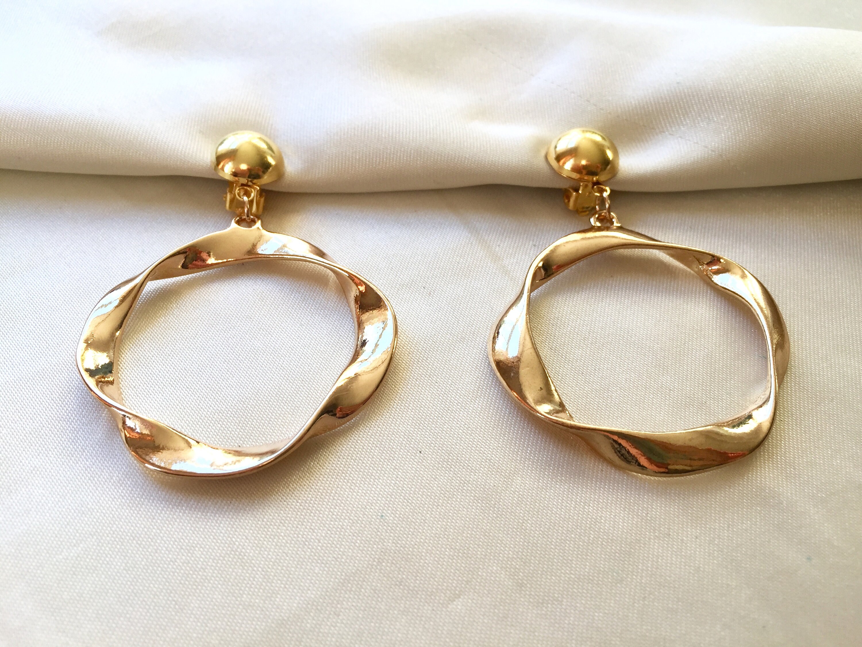 70s Large Gold Twisted Ribbon Hoops Clip on Earringslarge - Etsy UK