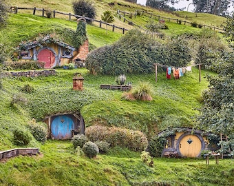 Aquarium / Terrarium Background / Hobbit Holes on the Hillside