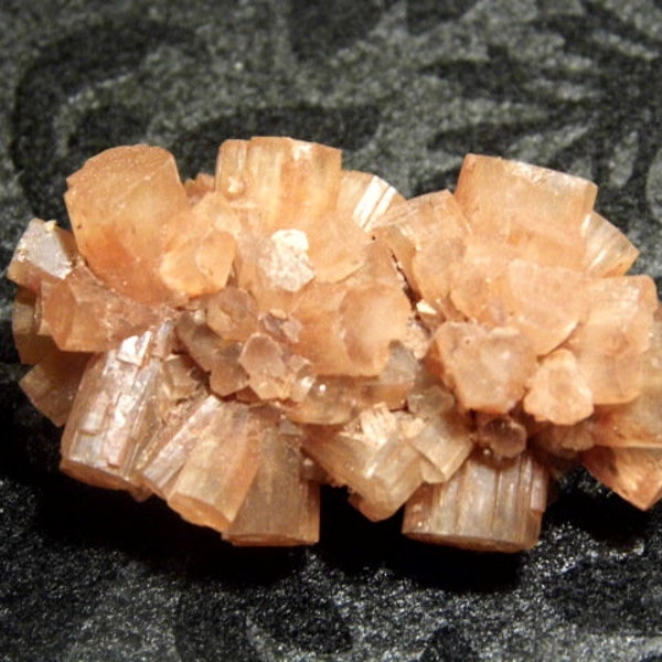 Aragonite, "Sputnik", Twin Cluster Formation, Meditation, Earth Element, Capricorn, Spiritual Development, Grounds Physical Energies