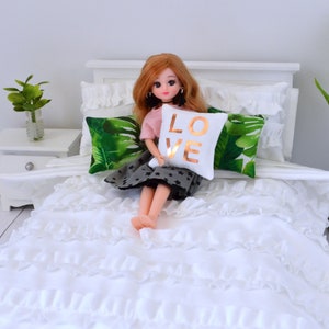 1:6 Scale White Ruffled Doll Bedding Set / Blanket And Pillows fit 12 inch fashion dolls image 1