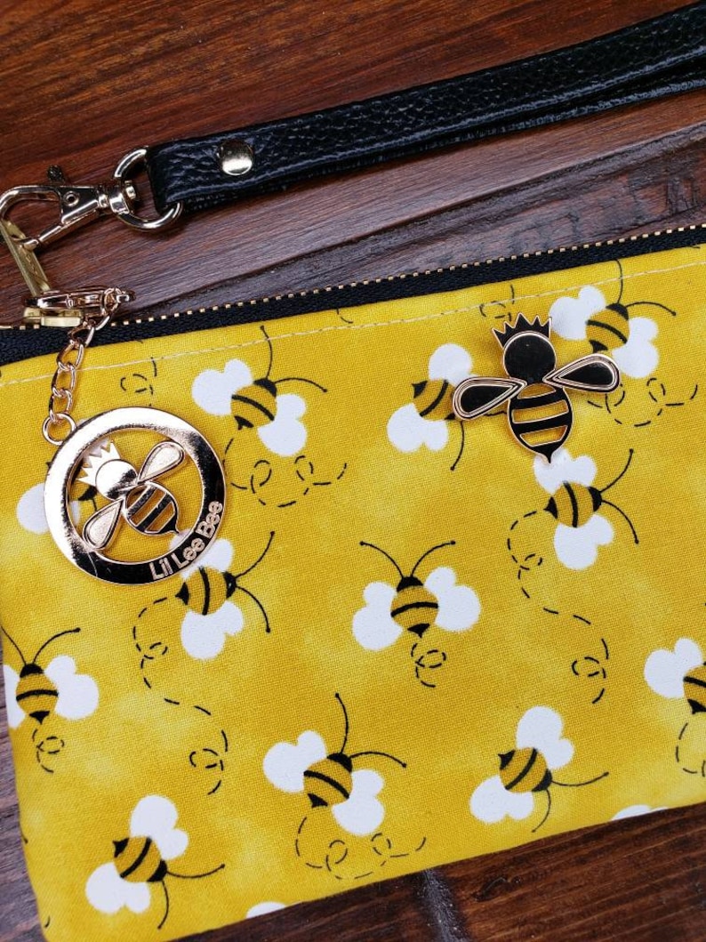 Bumble Bee Wrislet, Cell Phone Wallet, Small Purse, Purse with bees image 3