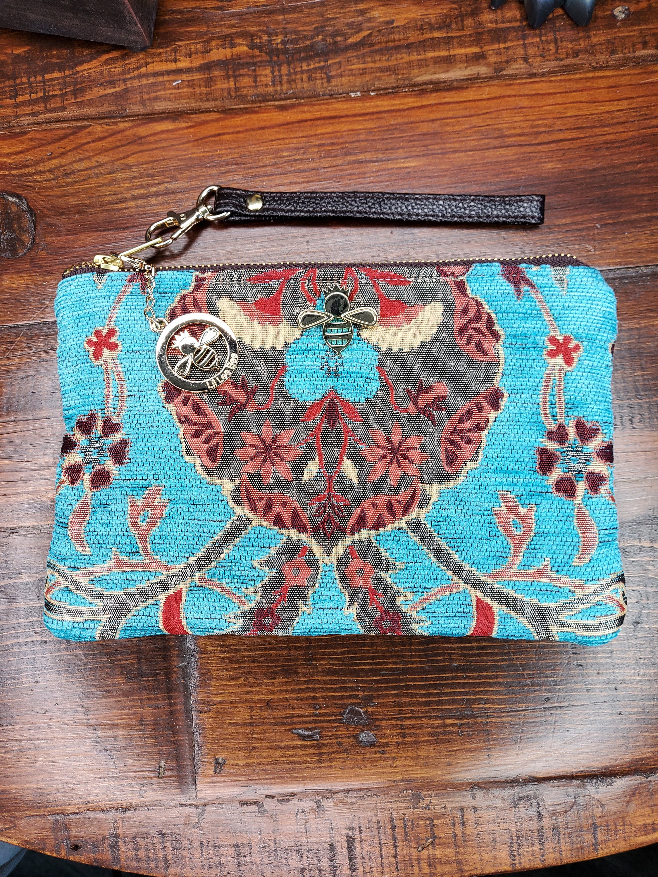 designer wristlet